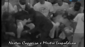 Capoeira video: Mestre Leopoldina, Samara e Nestor Capoeira