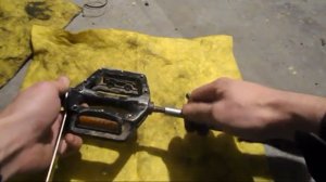 Ремонт, разобрать педали велосипеда. Установка, как снять педали с велосипеда