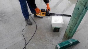 Сабельная пила DeWALT DWE399
