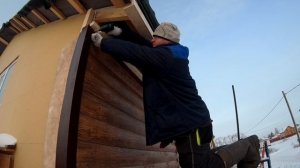 СОФИТЫ. ПОДШИВКА КРОВЛИ / СВЕСЫ КРЫШИ. МОНТАЖ КАРКАСНЫЙ ДОМ. СТРОЮ ОДИН. #30