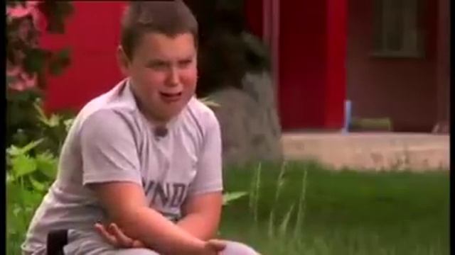 Она себе шоколадку купила гадина смотреть онлайн