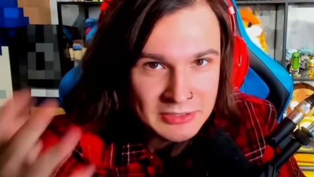 КТО ХОЧЕТ СТАТЬ МИЛЛИОНЕРОМ В AMONG US смотреть онлайн