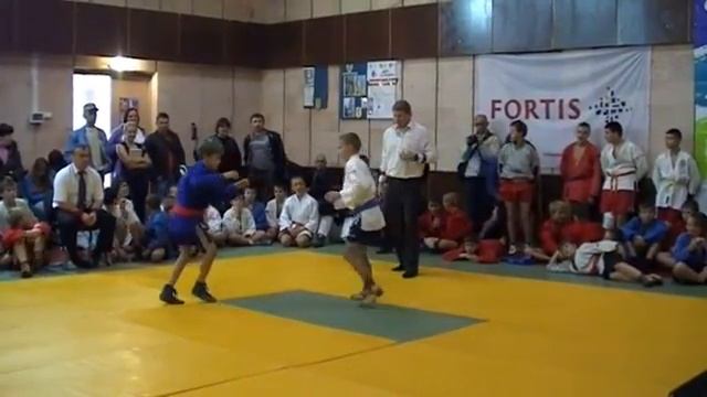 Власов Д. 2 схватка 01.12.2012 Самбо Севастополь смотреть онлайн