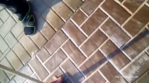 Очистка тротуарной плитки средством КИМ (Дуб) | Удаление остатков цемента