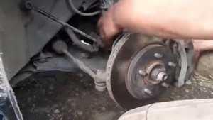 замена стойки на nissan serena кузов с25