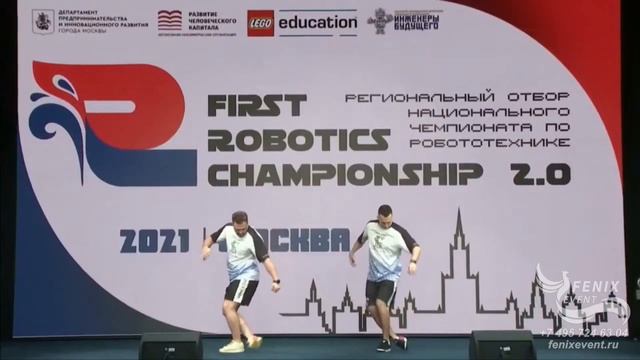 Заказать футбольный фристайл на праздник и корпоратив - спортивное шоу на юбилей и свадьбу в Москве