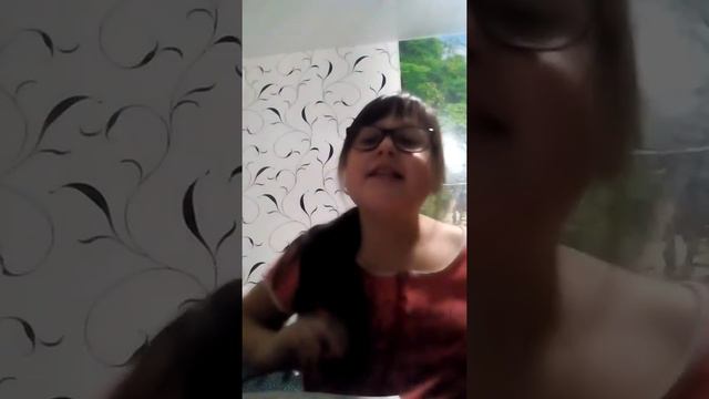 Я сама придумала песни и вот одна из них называется СНЕГ смотреть онлайн