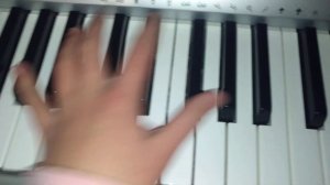 Меня не будет - аккорды для пианино (Вокруг людей куча, но меня не будет)