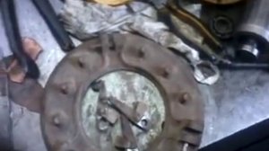 Порвало лапки на корзине сцепления  ГАЗ 51