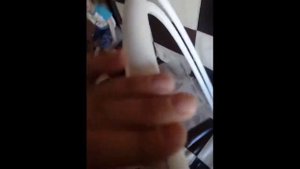 Как отчистить металлопластиковую трубу от чёрных букв. Белая труба для домашних поделок.