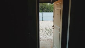 Где купить недорого дом со всеми коммуникациями в Севастополе у моря от собственника!?