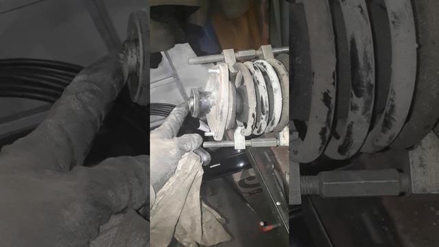 чудо!!! заклинила передняя стойка на ладакалина, такого я еще не видел!!!