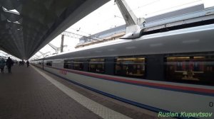 ЭВС1, ЭВС2 "Сапсан" на вокзале Санкт-Петербург Главный. Прогулка, прибытие, отправление.