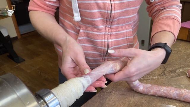 Готовятся не дольше одного часа! КУРИНЫЕ КОЛБАСКИ-ГРИЛЬ. Очень БЫСТРЫЙ способ. смотреть онлайн