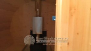 Настоящая баня бочка с топкой с террасы