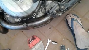 Suzuki xf650 Freewind Remove Stripped Crankshaft Plug