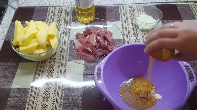 Картофель с мясом в пакете?