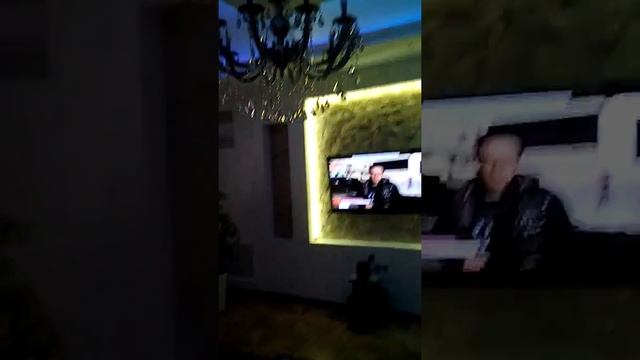 Потолок из гипсокартона + очень много света в натяжном. смотреть онлайн