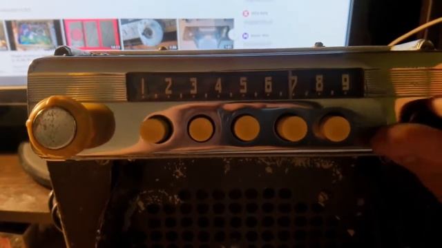 Радиоприемник А-5 с автомобиля Газ 12 ЗИМ 57г №153 смотреть онлайн