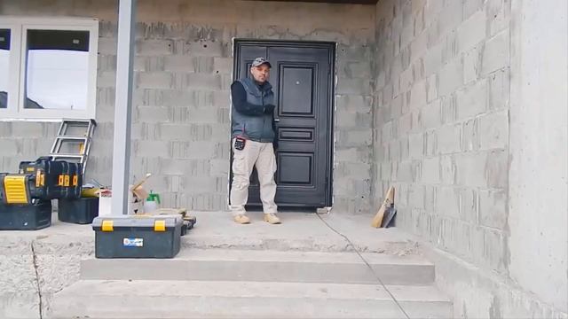 КАКУЮ ПОСТАВИТЬ ВХОДНУЮ ДВЕРЬ смотреть онлайн