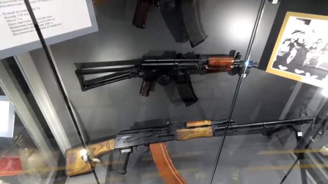 Музей стрелкового оружия имени калашникова и обзор апартаментов где жили смотреть онлайн
