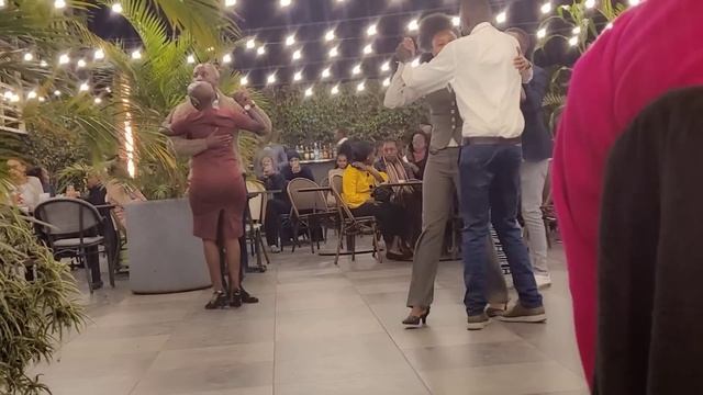 MY FIRST KIZOMBA DANCE CLASS смотреть онлайн