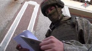 СПЕЦОПЕРАЦИЯ РОССИЯ УКРАИНА/Военнослужашим в зону СВО доставили детские письма из Артека