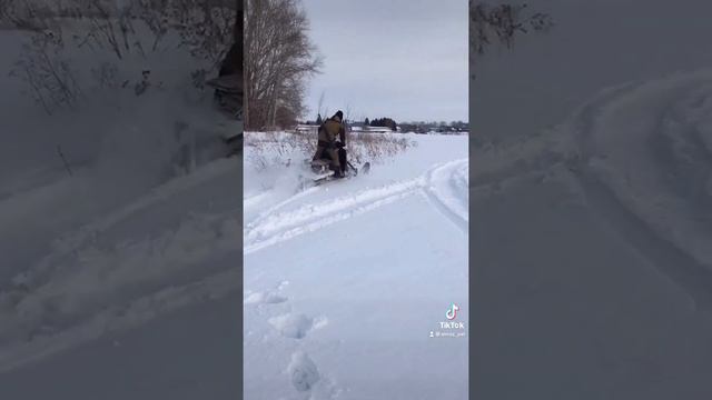 Самодельный снегоход ДВС ОКА Покатушки на снегоходе