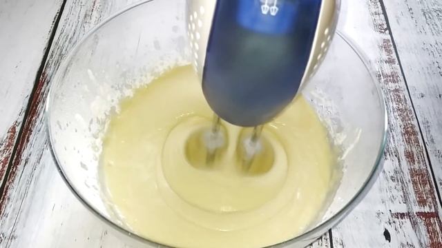 Воздушный ПИРОГ на кефире! Вкусный и Быстрый пирог к чаю! смотреть онлайн