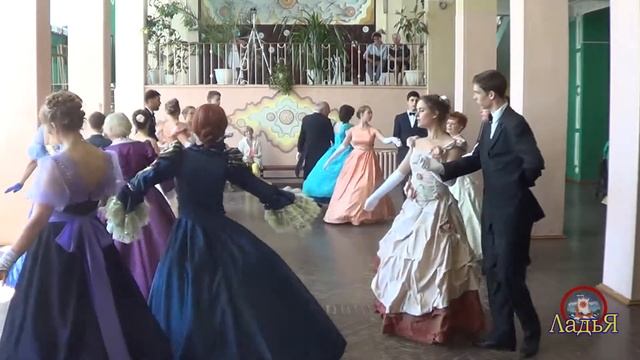 01.06.2019 Вальс Жизнь художника. Пушкинский бал. Торжок. смотреть онлайн
