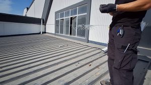Как грамотно протянуть оптико-волоконный кабель воздушным путем