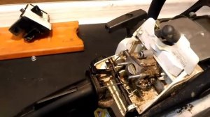 MS 180 Снять карбюратор