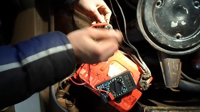 Разряжается аккумулятор? А может ток куда-то уходит? смотреть онлайн