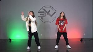 BEGINNER Christmas Dance Tutorial | All I Want For Christmas Is You Choreography