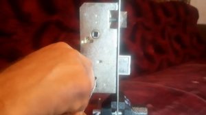 Как открыть сувальдный замок