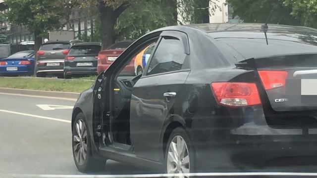 МНЕ РАЗБИЛИ СТЕКЛО НА HONDA CIVIC! Замена заднего стекла. Влог.