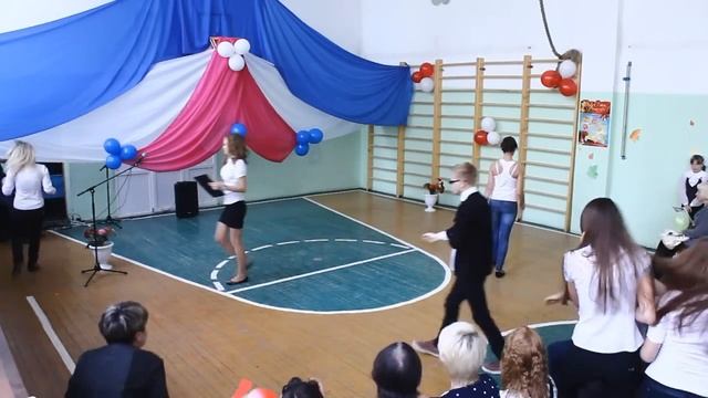 День Учителя. Поздравление от 11 класса! смотреть онлайн