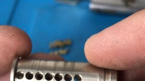 Вскрытие двух цилиндров abus. Сравнение пинов.