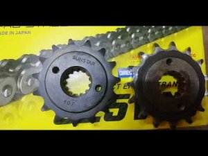 Замена цепи и звёзд на мотоцикле Honda Transalp подручными средствами. (осторожно-МАТ!)