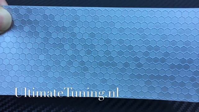 Oracal 975 090 Silver Grey Honeycomb Structure Wrap Vinyl UltimateTuning.nl смотреть онлайн