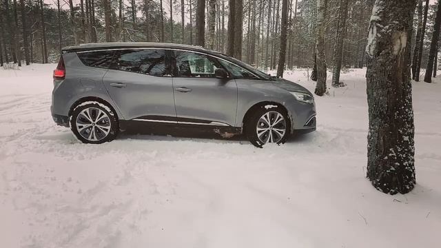 Проставки и резина или как изменился рено гранд сценик 4 за пол года. смотреть онлайн