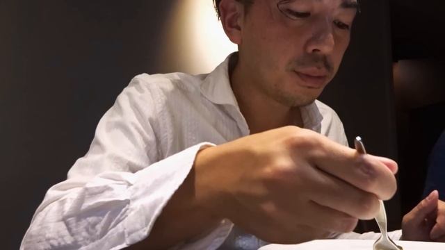 料理愛に溢れる銀座のフレンチレストラン！王道を極める秋の12皿12,000円コース！【En Chemin (アンシュマン)】【フレンチ㉔】【IKKO'S FILMS】【品川イッコー】OMAKASE смотреть онлайн