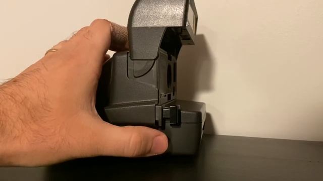 Polaroid OneStep CloseUp 600 Instant Camera Tutorial | Forward Film Camera and Vintage Channel смотреть онлайн