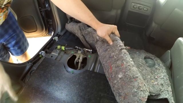 Замена бензонасоса на Land Cruiser Prado 120 смотреть онлайн