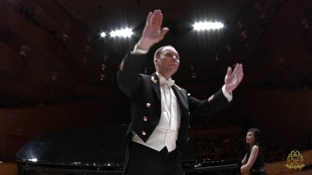 Alexander Tsfasman. Jazz Suite for piano and orchestra "Snowflakes". смотреть онлайн