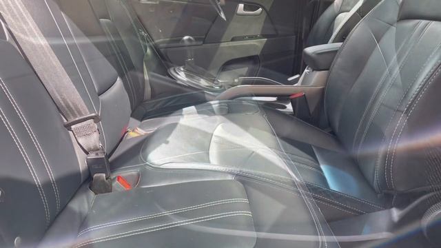 Kia Sportage 2.0 CRDi KX-4 AWD 5dr смотреть онлайн