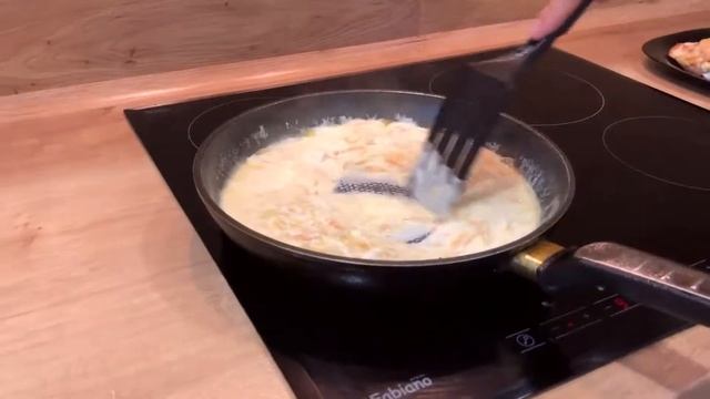 Бёдрышки в базиликовом соусе. Итальянские бёдрышки с базиликом смотреть онлайн