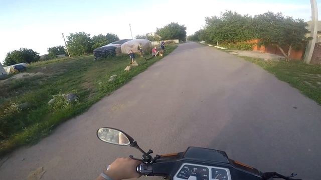 ЗАМЕР МАКСИМАЛКИ!!! наглый дед угрожал!!! #мотобудни #мото #скутер #мотокантент смотреть онлайн