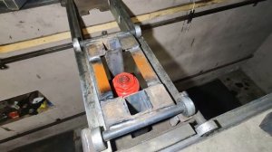 Підйомник траверса на оглядову яму для гаража