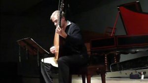 аутентичная лютневая музыка. Играет Fulvio Garlaschi. 7.11.2010